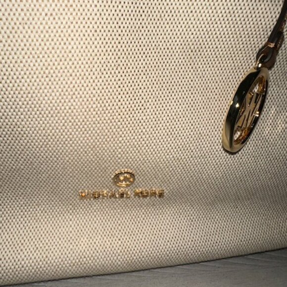 MICHAEL Michael Kors - Picture 2 of 8